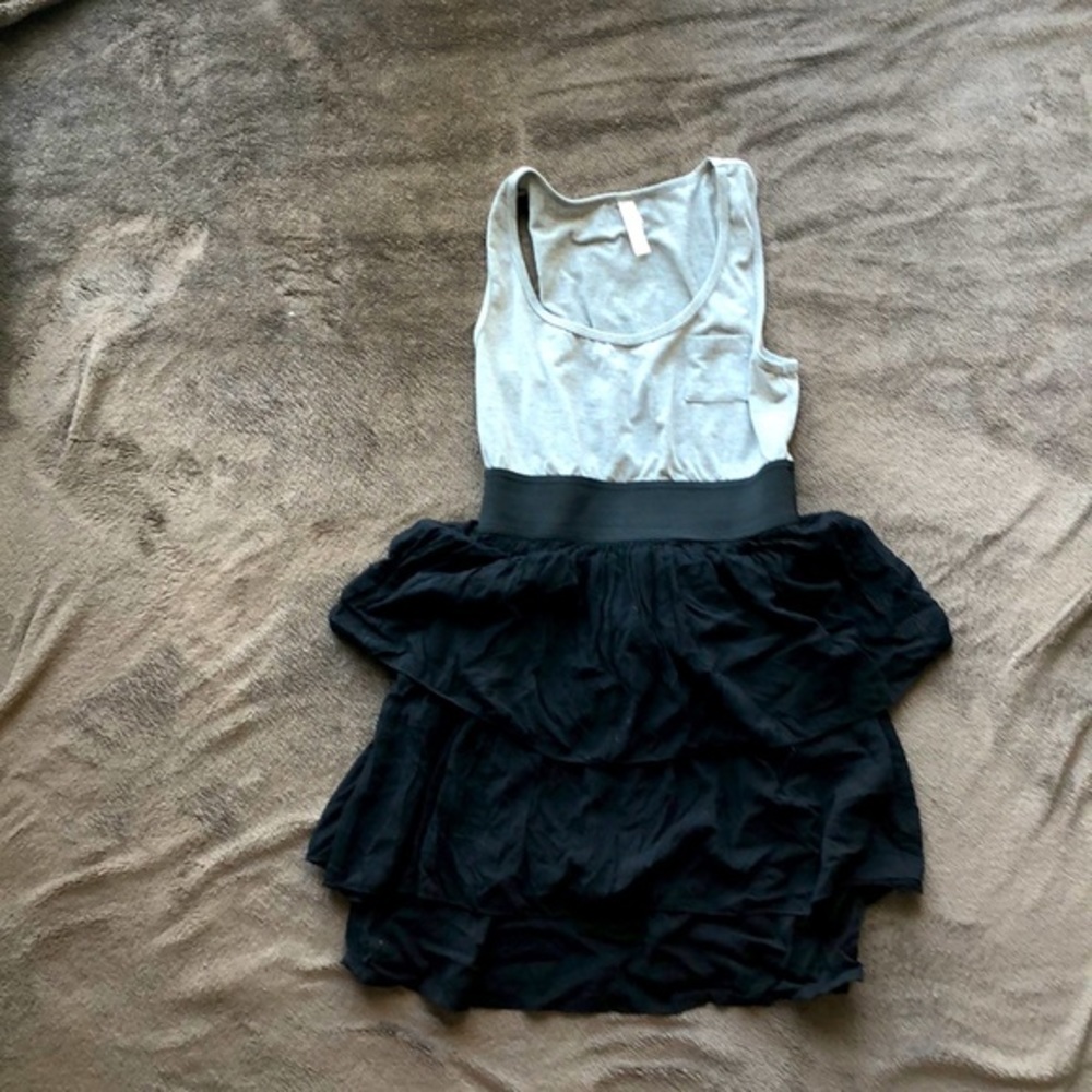 xhilaration black and gray dress size small